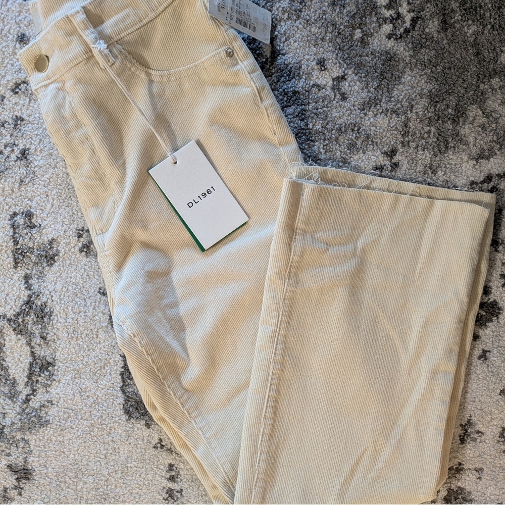 DL1961 Bridget Boot High Rise Instasculpt™  Corduroy Pants Cream Size‎ 29"